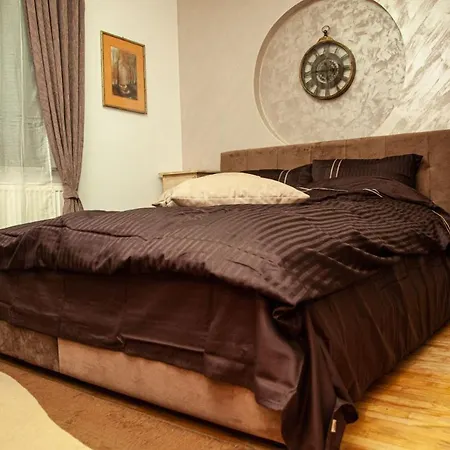 ヴィラ Aleksic スメデレヴォ