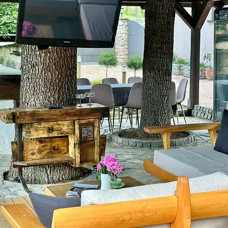 Aleksic ヴィラ スメデレヴォ