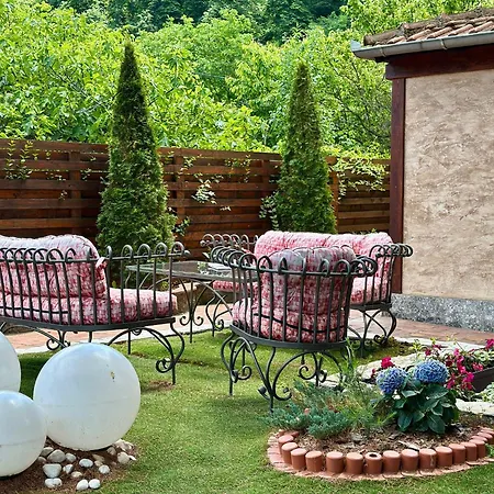 Aleksic Villa *